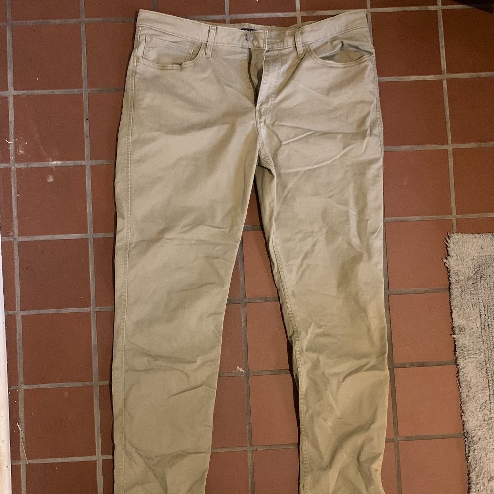 Dockers Straight Fit Stretch Khakis